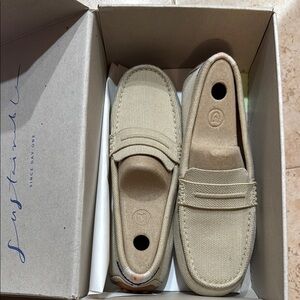 Rothy's Tan Flats Comfortable Slip-On Loafers